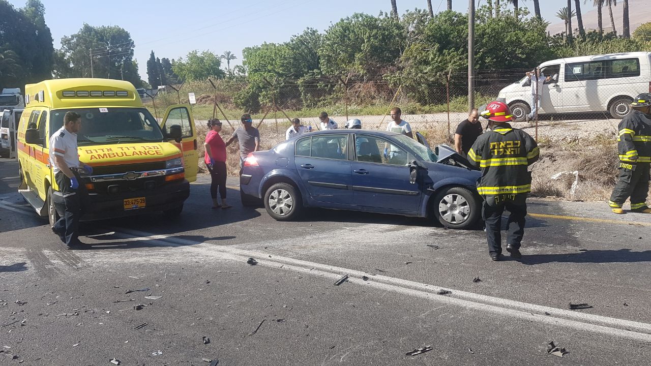 צילום: דוברות מד''א הרוג בתאונת דרכים במועצה אזורית עמק המעיינות