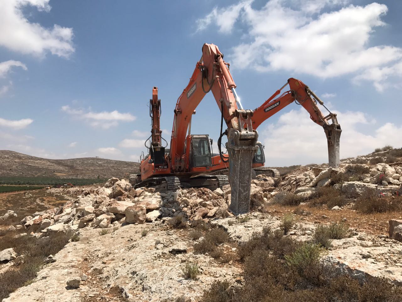 צילום: שלמה מור הצעת החלטה שתובא לממשלה ביום א׳ תביא לחידוש העבודות להקמת היישוב למפוני עמונה