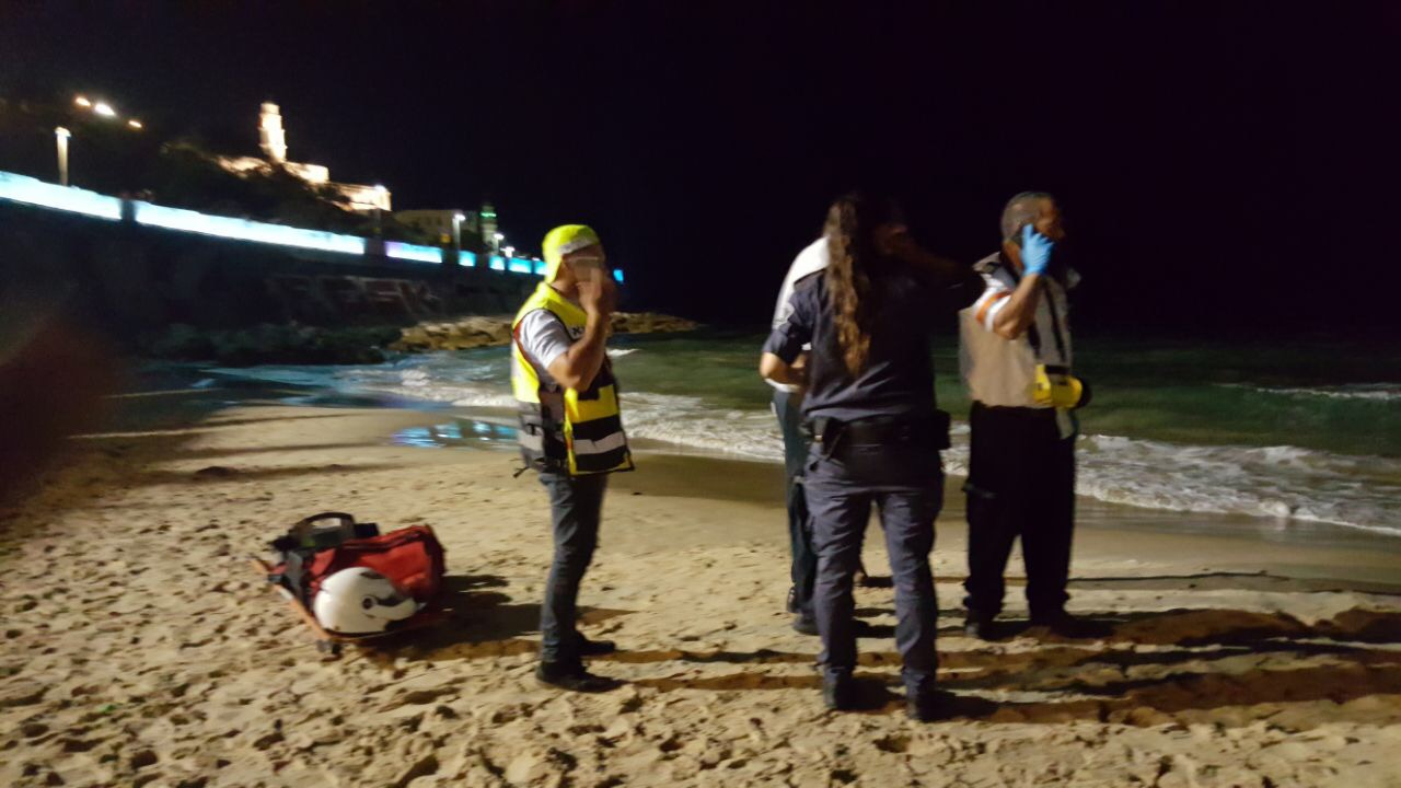 צילום: זק גולש נסחף לעומק הים סמוך לחוף סירונית – כוחות משטרה סורקים באזור