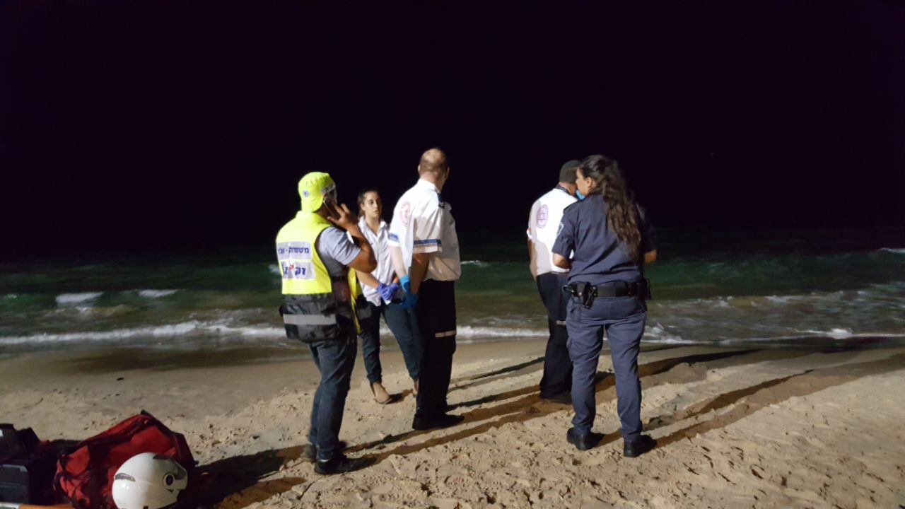 צילום: זק האב שנכנס למים בחוף הסלע בבת ים ומאז נעדר, חזר לביתו בשלום
