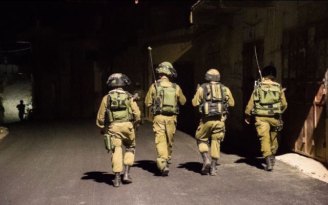 חשיפה: מחבל מרצה למפקדים בתוך הבסיס ומלמד אותם על ״כיבוש״. בעקבות פניית 0404: צה״ל עצר ההרצאות