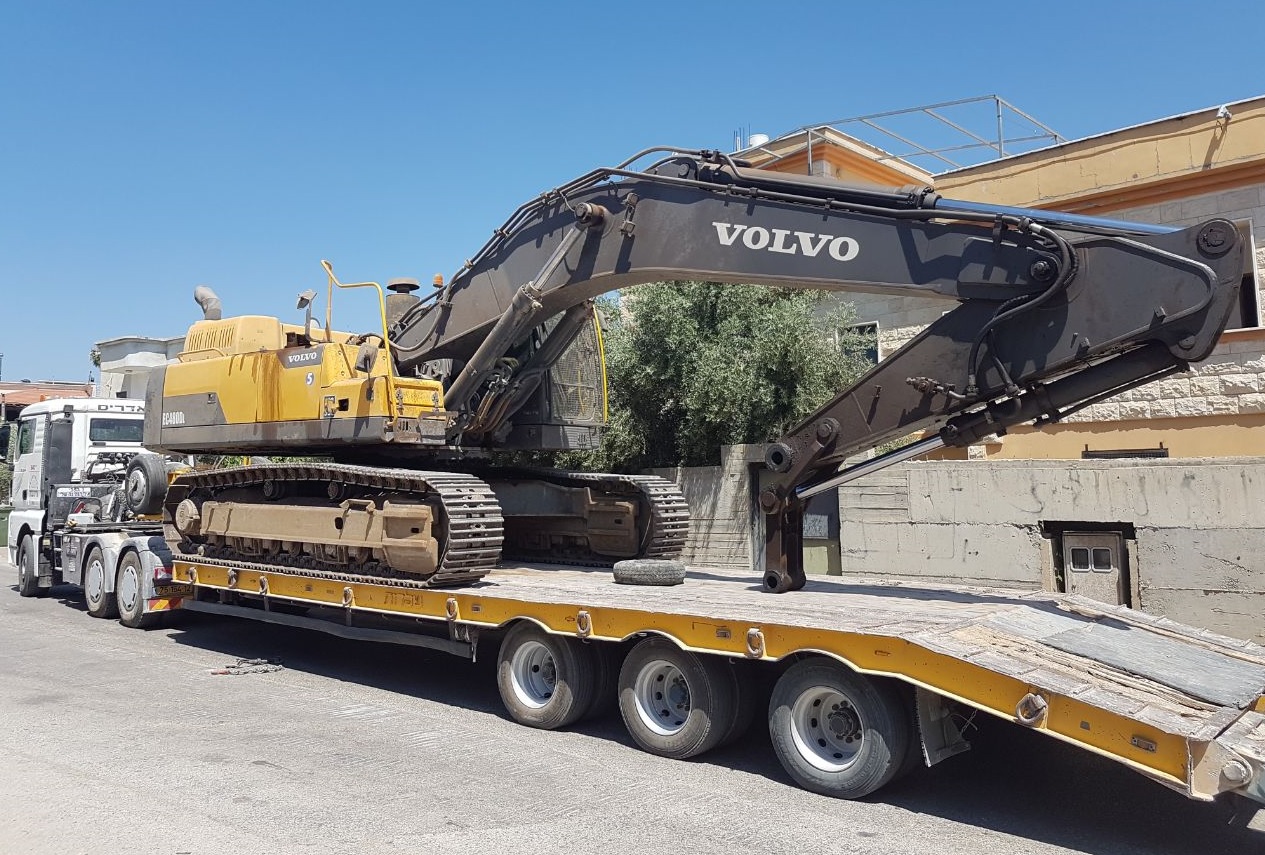 צילום: רשות מקרקעי ישראל נחשפה כנופיית גנבי מחצבים שעסקה בכריית בזלת בלתי חוקית באדמות המדינה בטובא זנגרייה