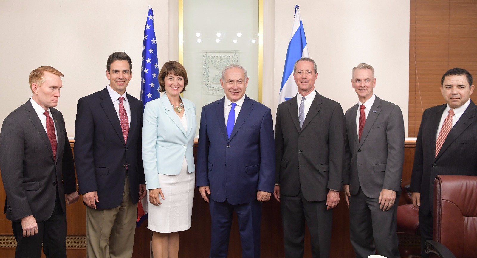 צילום: עמוס בן גרשום, לע נתניהו נפגש עם משלחת חברי קונגרס דו-מפלגתית והודה להם על תמיכתם בישראל