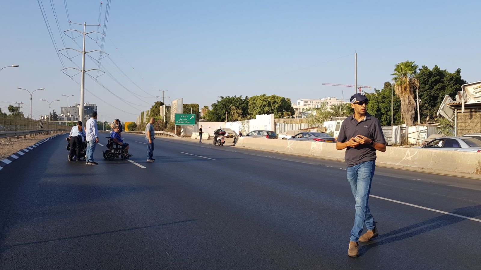 צילום: דוברות המשטרה מחאת הנכים – חודשה התנועה בכביש 4