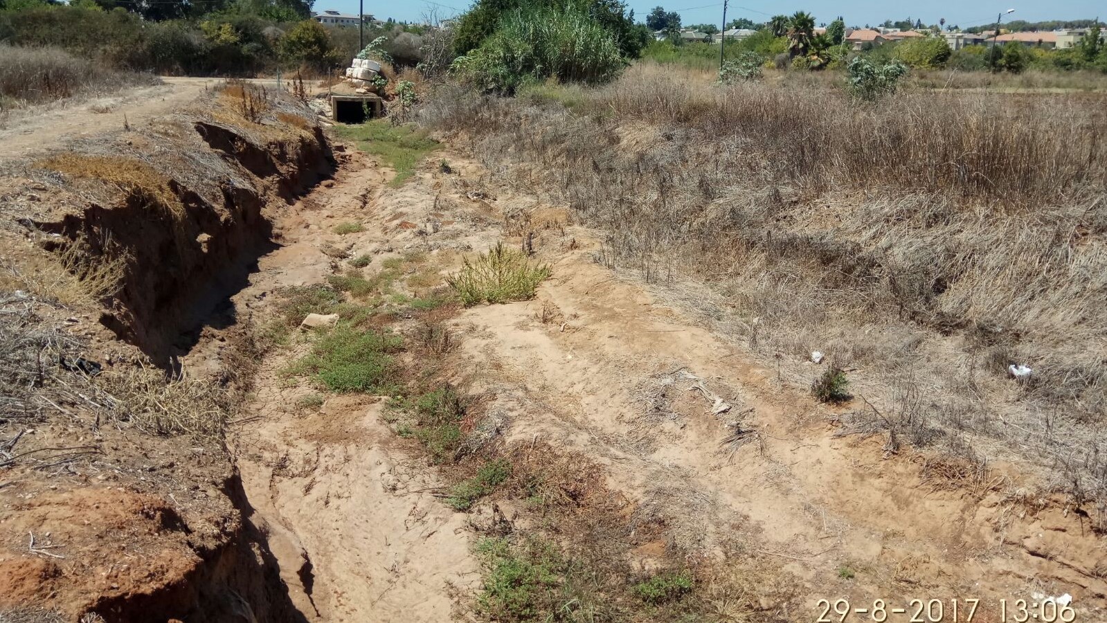 לאחר מרדף כוחותינו אחר פורץ רעול פנים בהוד השרון התברר – החשוד תושב עזה