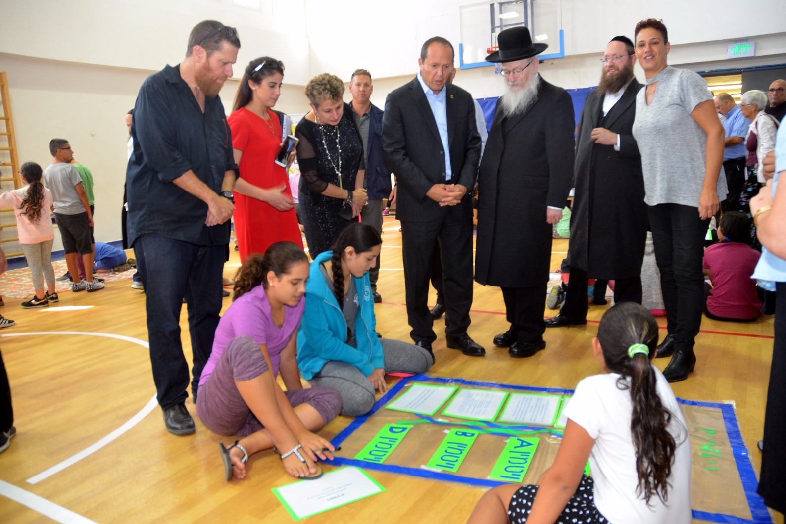 צילום: ג'קי לוי מהפכת הבריאות בבתי הספר בירושלים: כולסטרול וסוכר OUT, ירקות ופירות IN