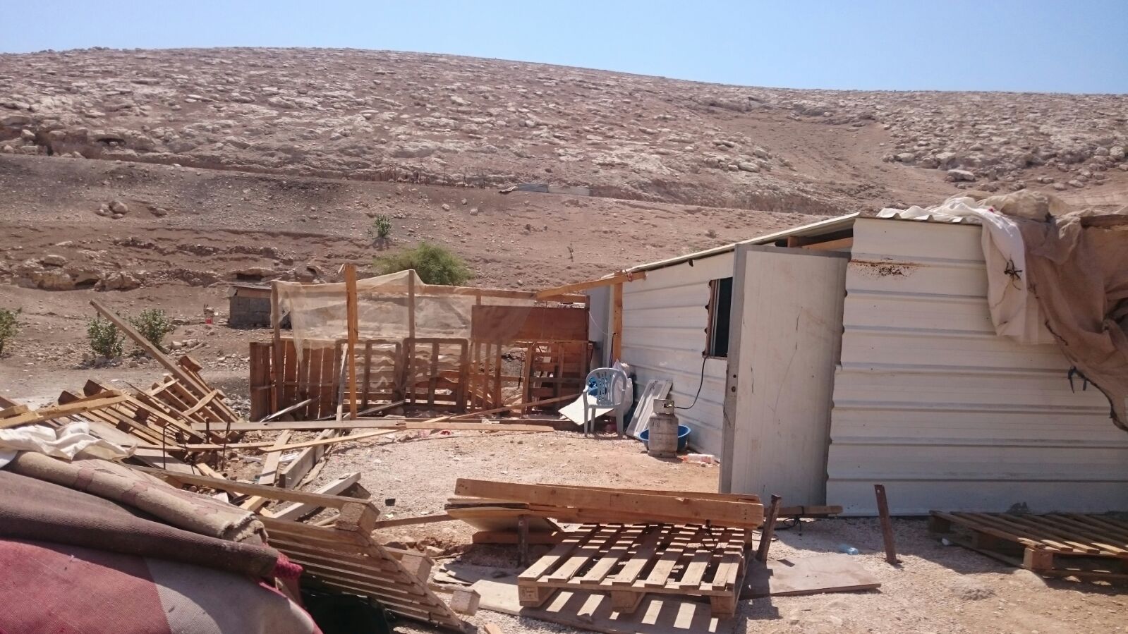 צילום: פורום עוטף ירושלים המינהל הרס מאחז ערבי בלתי חוקי שאיתר פקח פורום עוטף ירושלים. רכז הפורום: "נמשיך לפקח ולמנוע כל בניה בלתי חוקית"