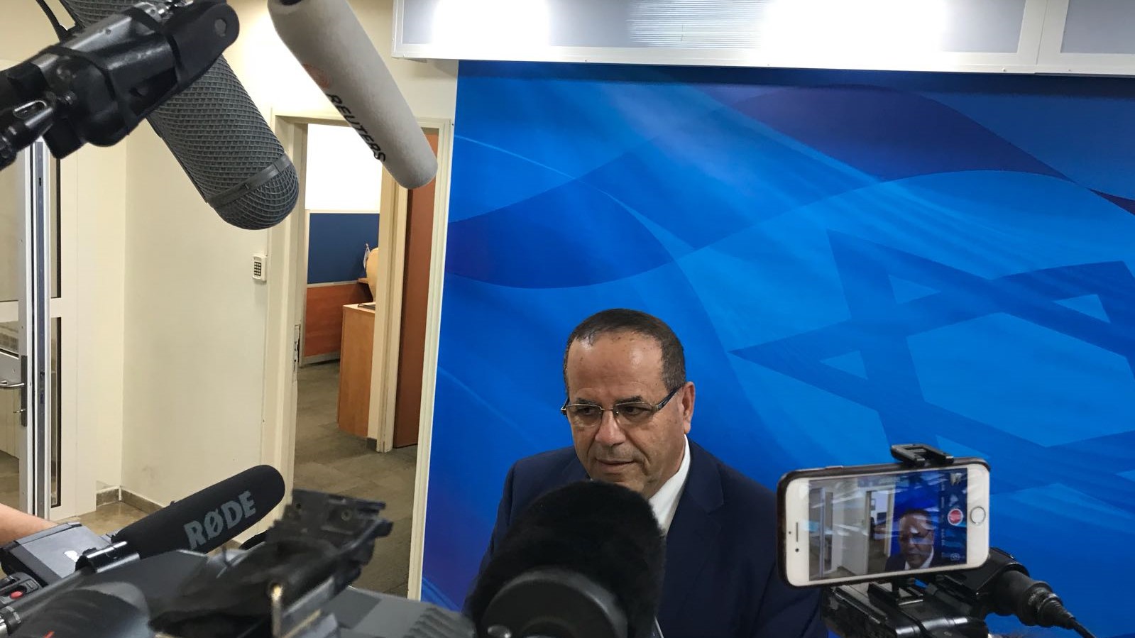 צילום: שלמה מור, חדשות 0404 שר התקשורת משיב ללפיד: "כשאצל לפיד תהיה דמוקרטיה ולא דיקטטורת יחיד – שידבר"