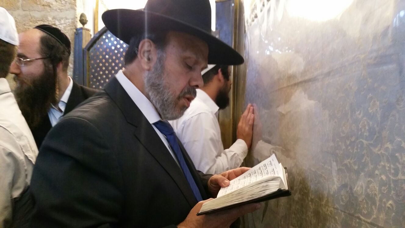 צילום: מוסדות רחל אמנו רבבות נהרו אל קבר רחל ביום ההילולה בהם, שר הדתות