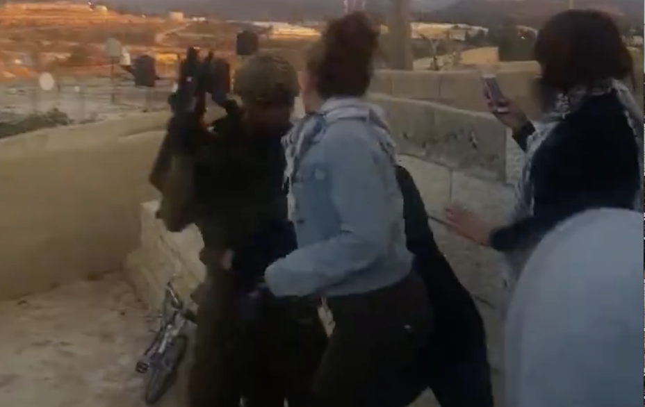 הוארך עד ליום שני מעצרה של הערבייה השלישית ממשפחת תמימי שנעצרה הלילה