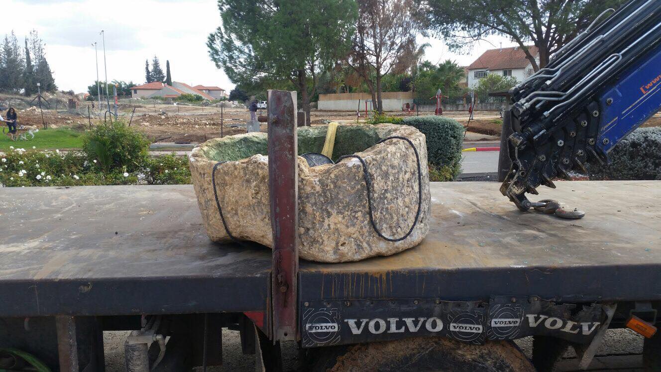 צילום: דוברות המשטרה ערבי מטייבה גנב שוקת באר מאתר ארכיאולוגי ונעצר
