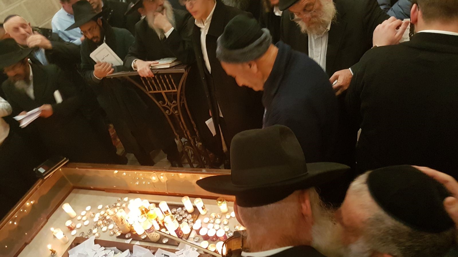 צילום: אומן אקספרס אוקראינה: אלפים נוהרים להילולת בעל התניא בהאדיטש