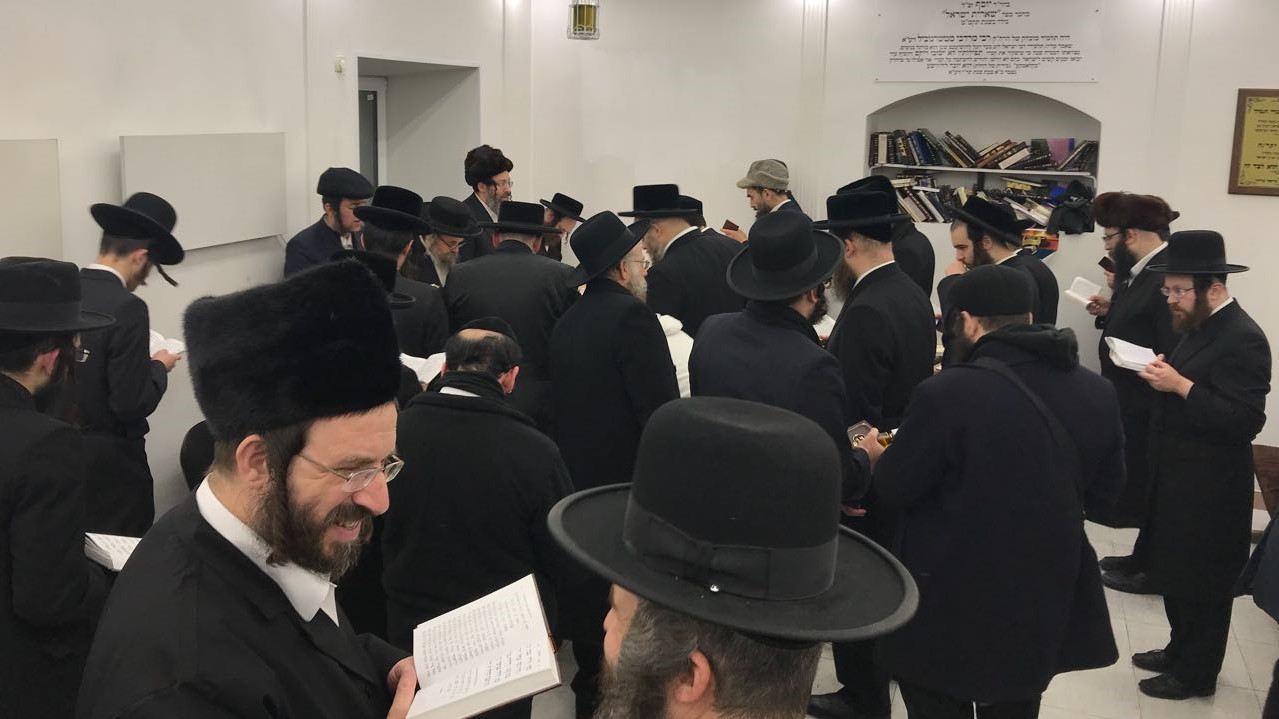 צילום: דוברות איחוד הצלה מאות בהילולה בעיירה וולעדניק שבאוקראינה