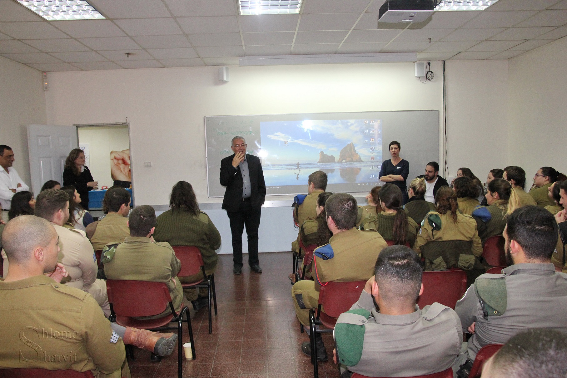 צילום: שלמה שרביט נחיתה רכה באזרחות: סדנת הכנה לחיילים לקראת שחרור במעלות