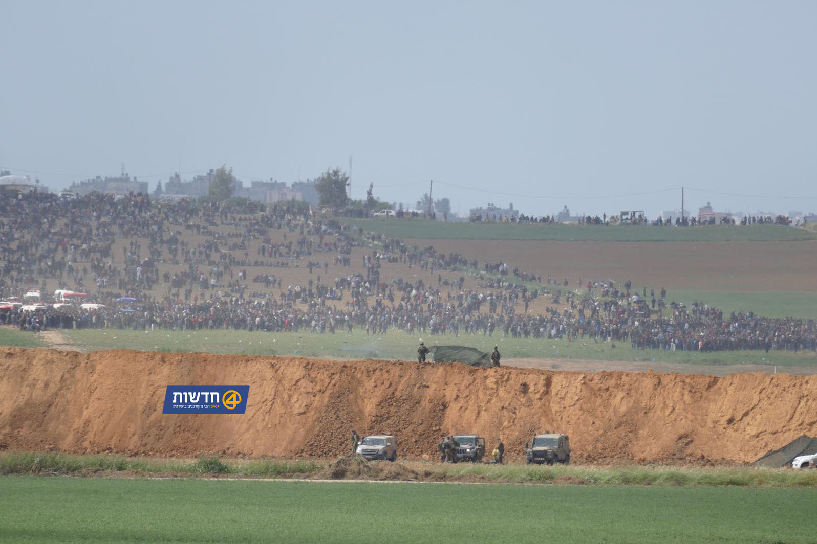 צילום: רפאל חיון, 0404 צה"ל: "20,000 מתפרעים ערבים בשישה מוקדים בגבול רצועת עזה"