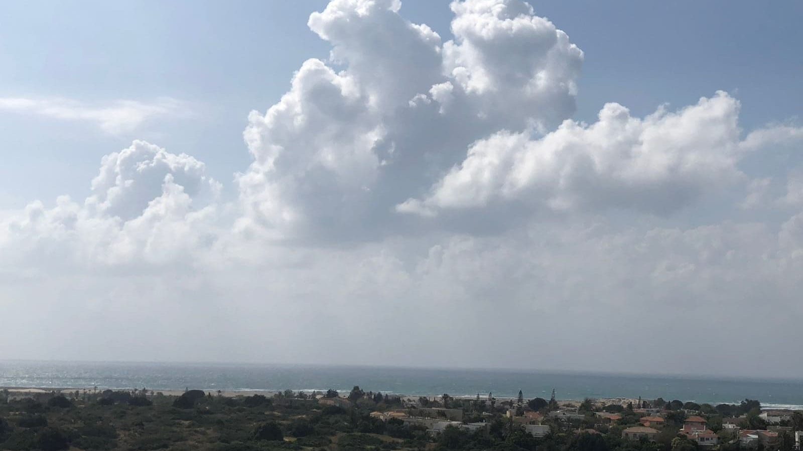צילום: רועי ברדוגו סוף שבוע רגוע לעם ישראל עם הנוף המדהים באור עקיבא
