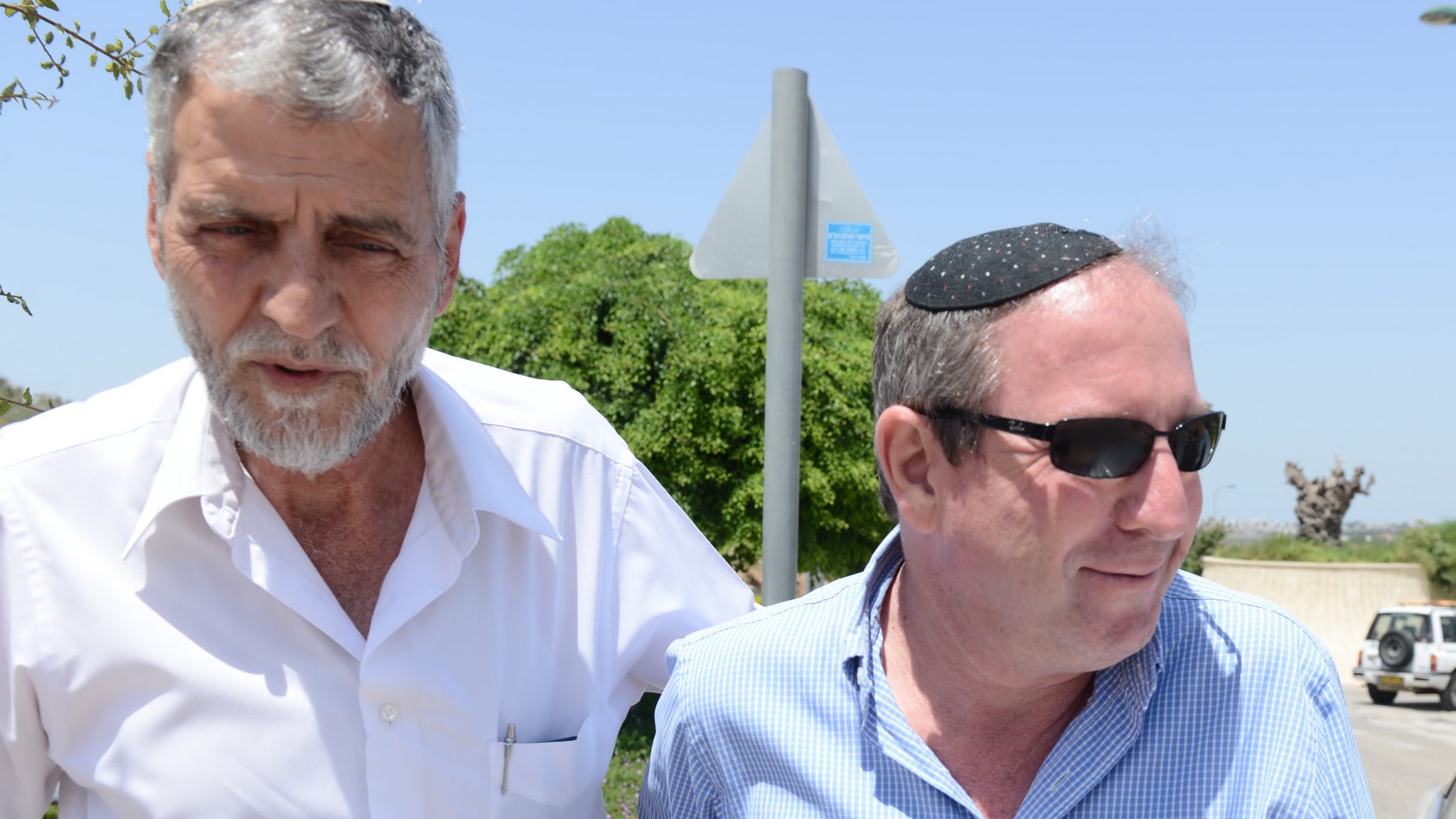 ביקור פתע של מנכ"ל המשרד לשירותי דת בבית העלמין תל רגב