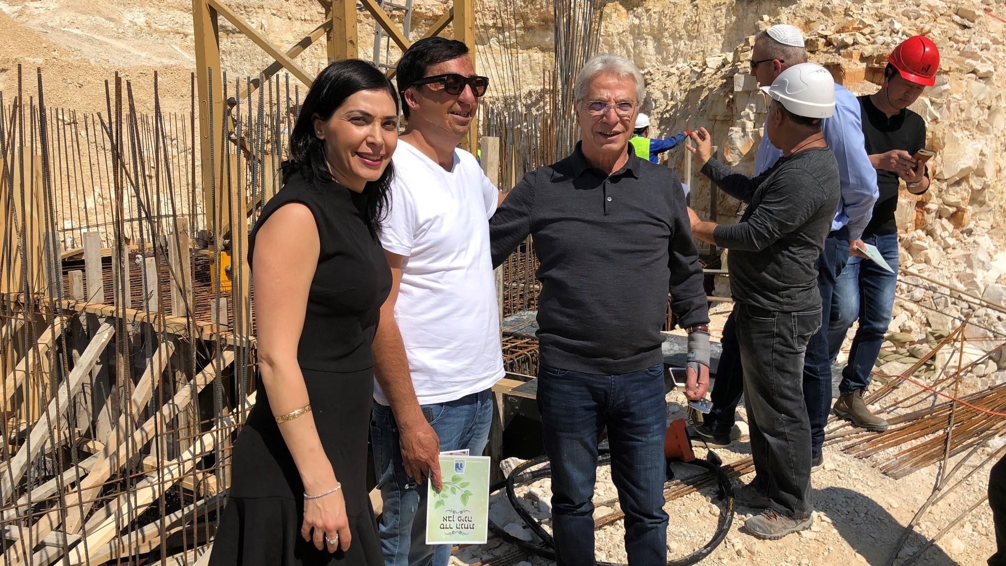 חברת צרפתי שמעון ערכה טקס להנחת אבן פינה לפרויקט "צרפתי בפסגה"