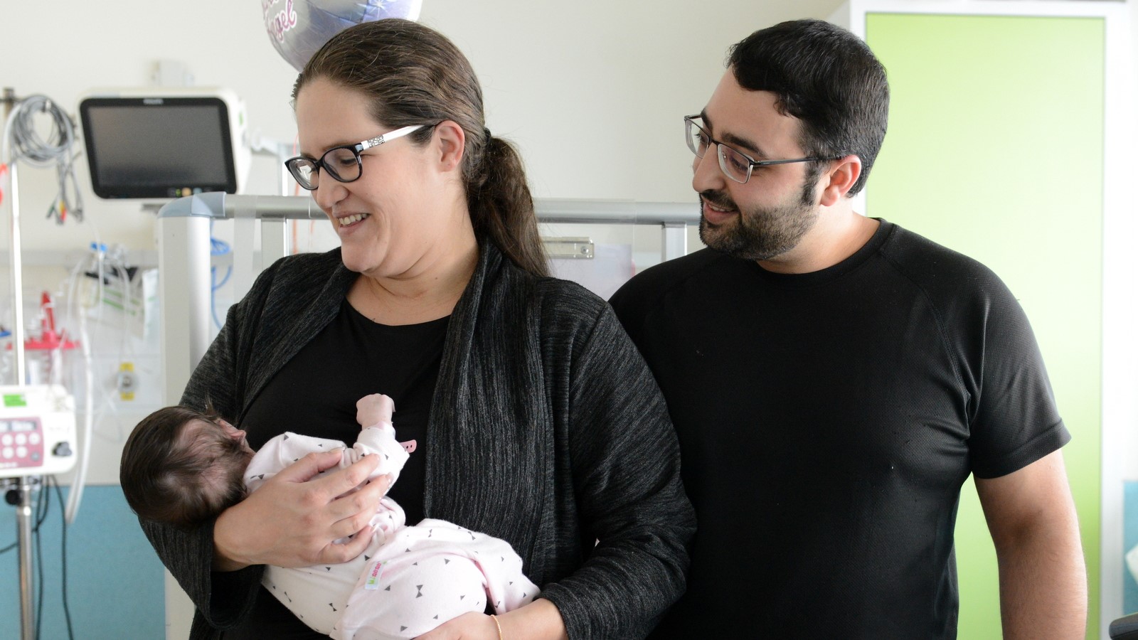 צילום: נתנאל אייזיק, דוברות רמב נולדה פעמיים באותו יום: רופאי רמב"ם הצילו את חייה של תינוקת בת שעות ספורות