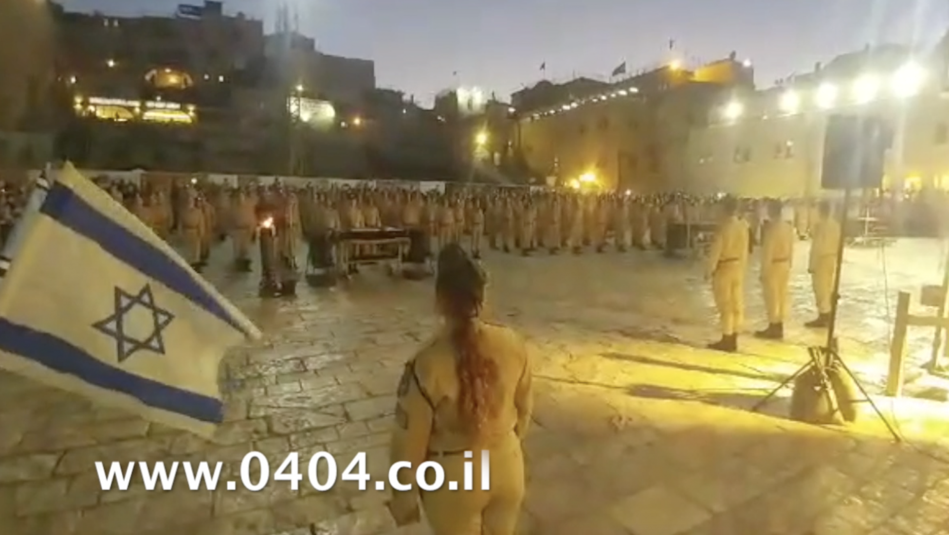 בן 50 התמוטט תוך כדי השבעה של לוחמים בכותל – כוחות ההצלה הצילו את חייו