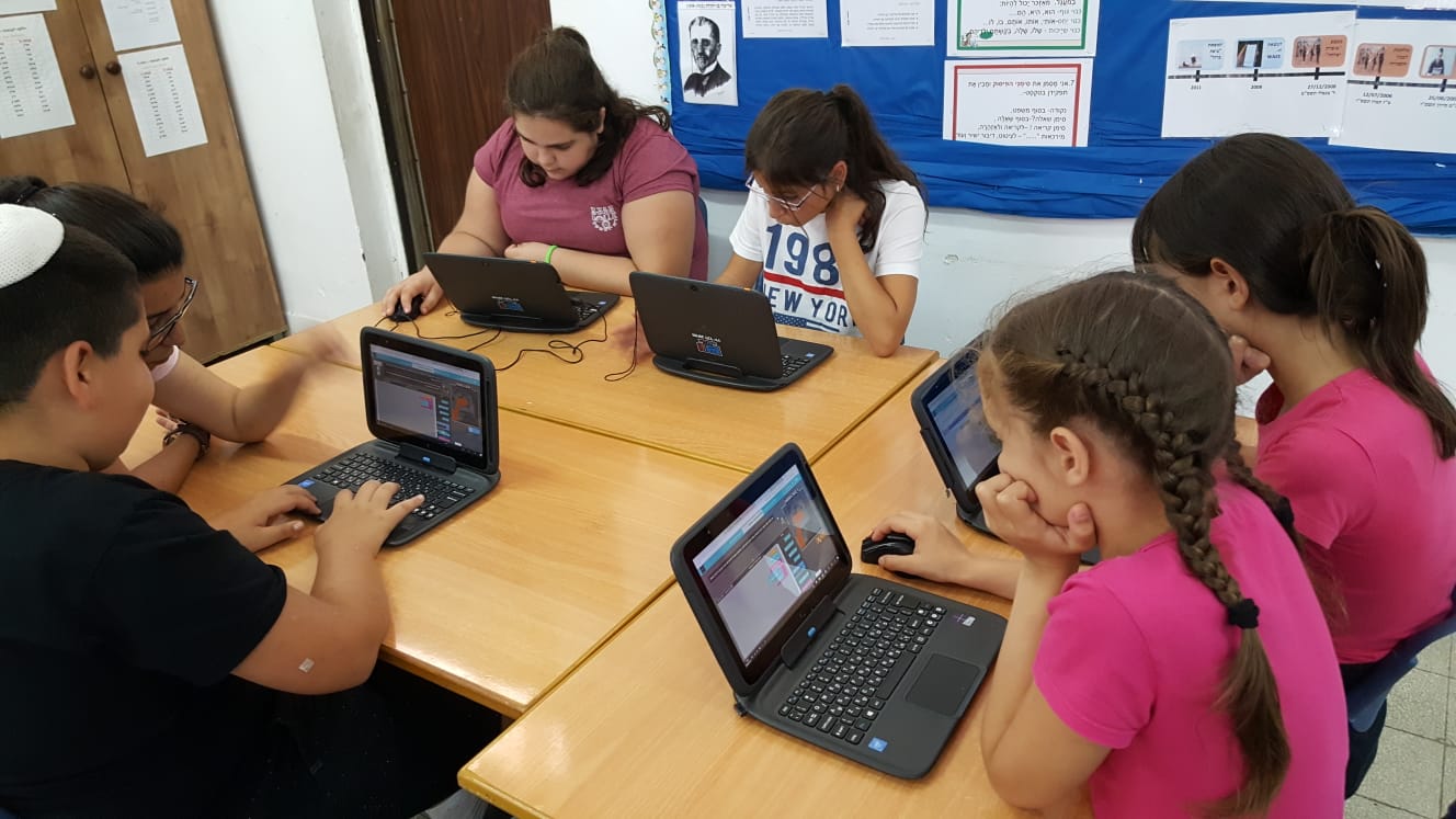 צילום: סיסמא לכל תלמיד קיץ דיגיטלי במגוון קייטנות במגדל העמק