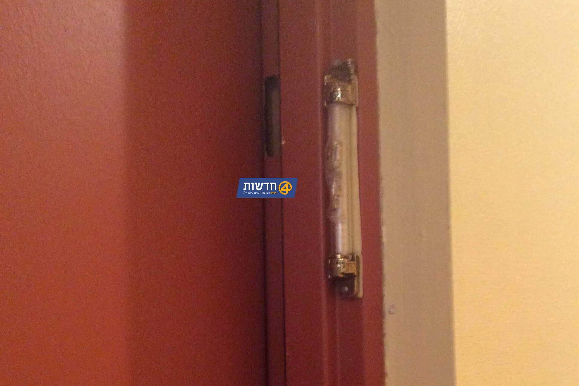 צילום: . ועד הבית התנצל בפני בני הזוג היהודים וחזר בו מהדרישה להסרת המזוזה ממשקוף ביתם בצרפת