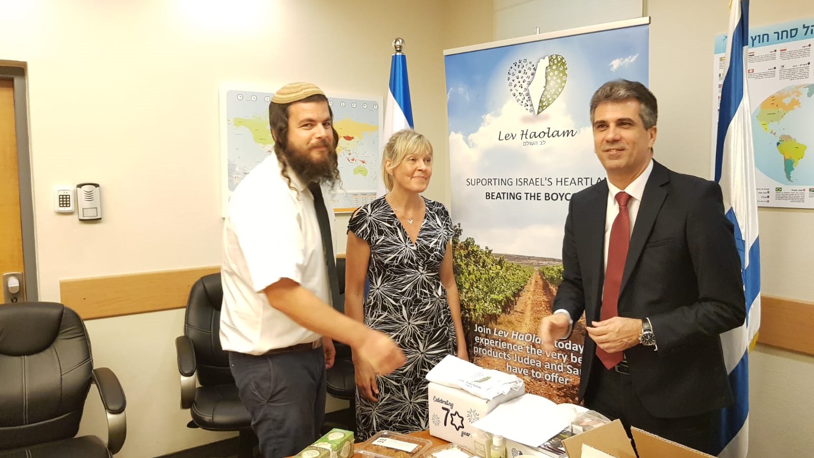 צילום: משרד הכלכלה כהן: "בזמן שהם עוסקים בטרור והרס, אנחנו ממשיכים לפתח, לבנות ולצמוח"