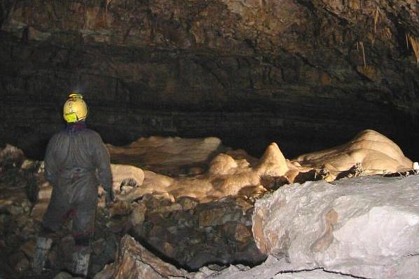 צילום: דניאל ג'קסון, ויקיפדיה תאילנד: מבצע חילוץ הנערים והמאמן מהמערה הושלם בהצלחה