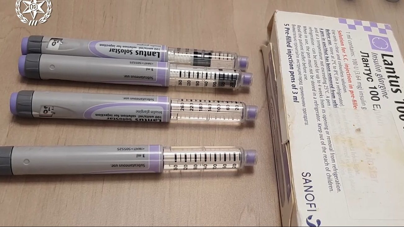 צילום: דוברות המשטרה זוג הורים נעצר לאחר שהאם הזריקה לילדיה אינסולין כדי להונות את הביטוח הלאומי – אחד הילדים פצוע קשה