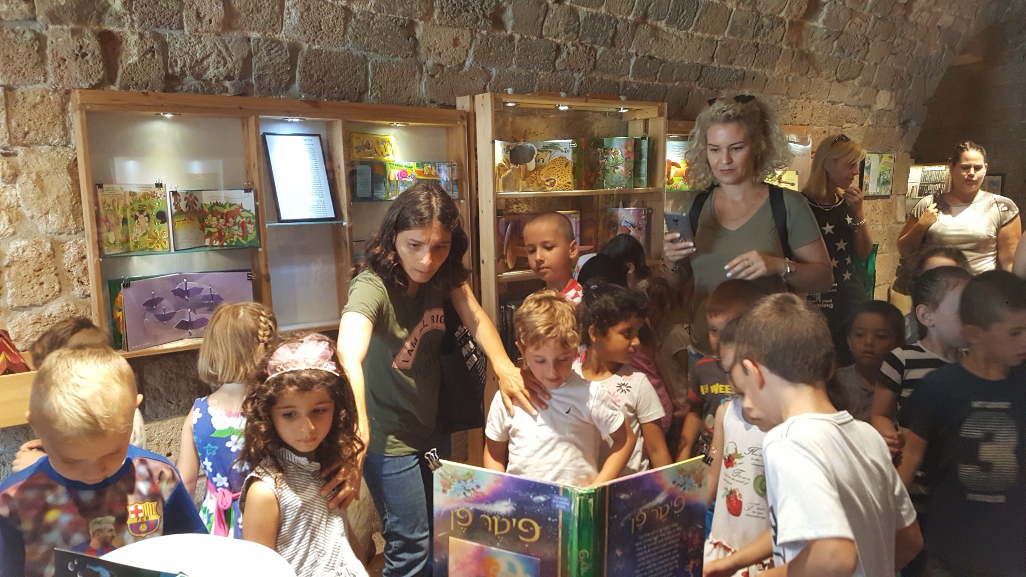 צילום: דוברות עיריית עכו מוזיאון אוצרות בחומה בעכו מציג: תערוכה חדשה של אוסף ספרי ילדים ייחודיים