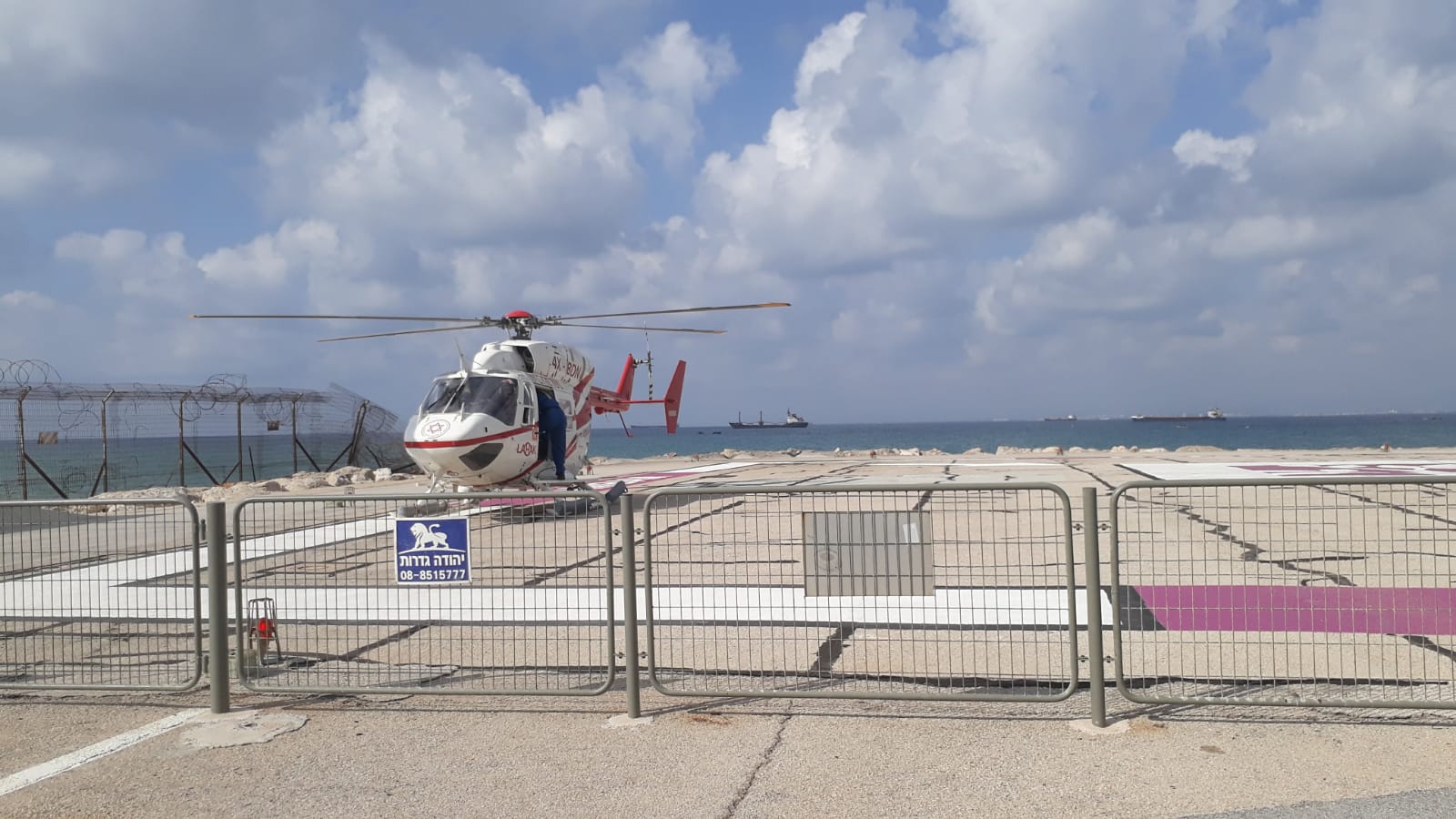 צילום: 0404 גבר נפצע קשה בבקעת הירדן לאחר שנפל מגובה בחצר ביתו