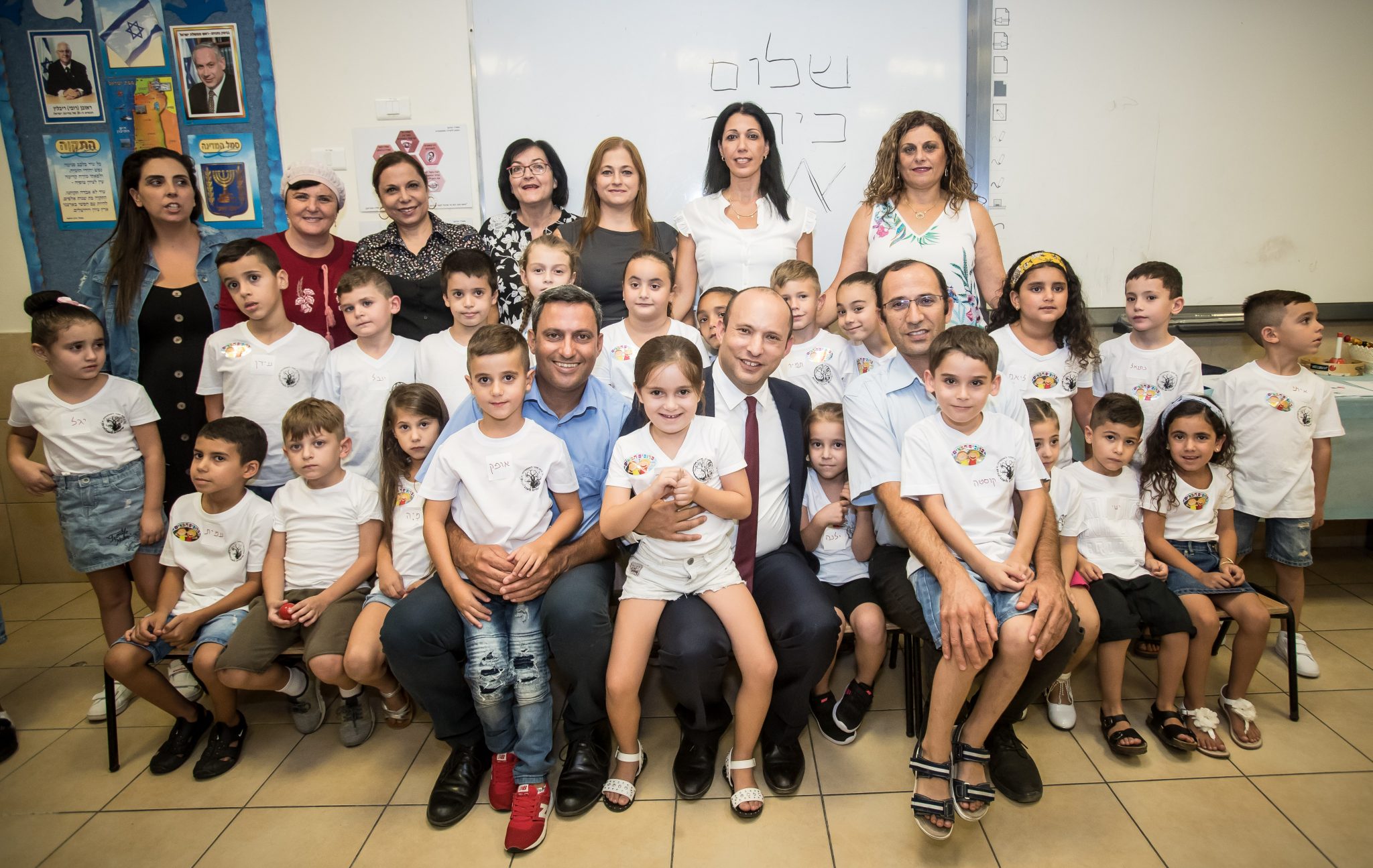 צילום: עודד קרני, לע בנט: ״היום יוצאים למעלה משני מיליון תלמידים לבית הספר – מאחל לכולם שנת לימודים מוצלחת״