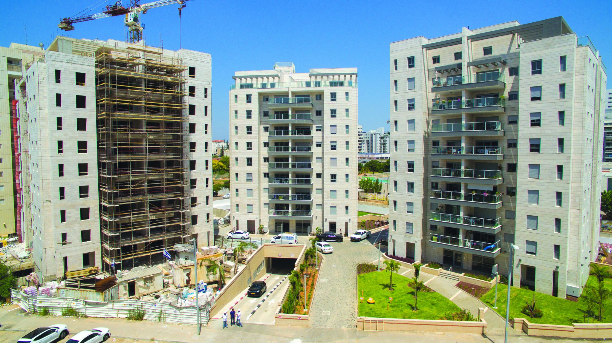 צילום: Bee Productions הבניה בפרויקט "דוניץ ברחובות המדע" של חברת אחים דוניץ נמצאת בישורת האחרונה