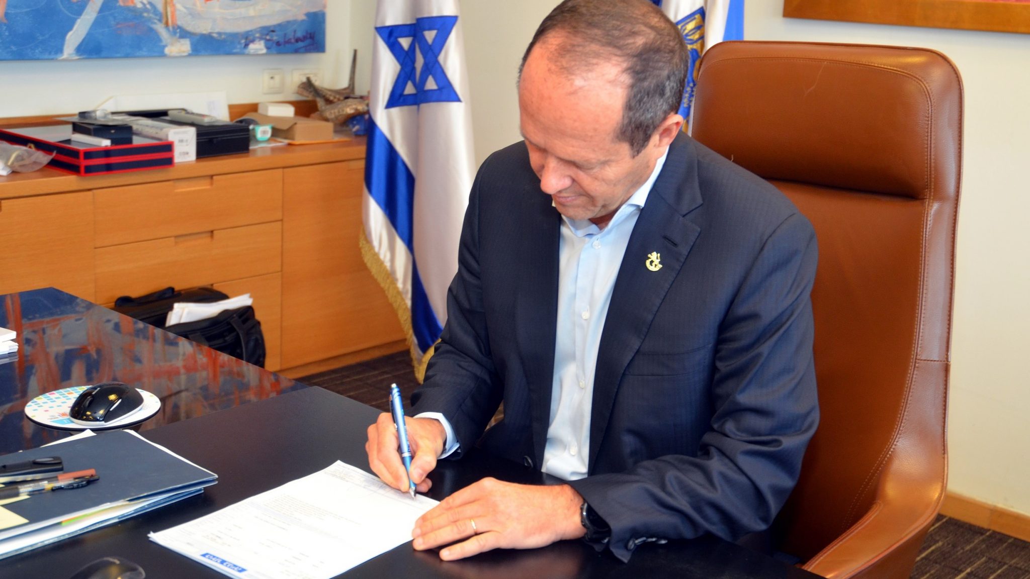 צילום: ג'קי לוי תכנית ברקת להוצאת אונר״א מירושלים אומצה על ידי המל״ל ותעבור לשלב השני