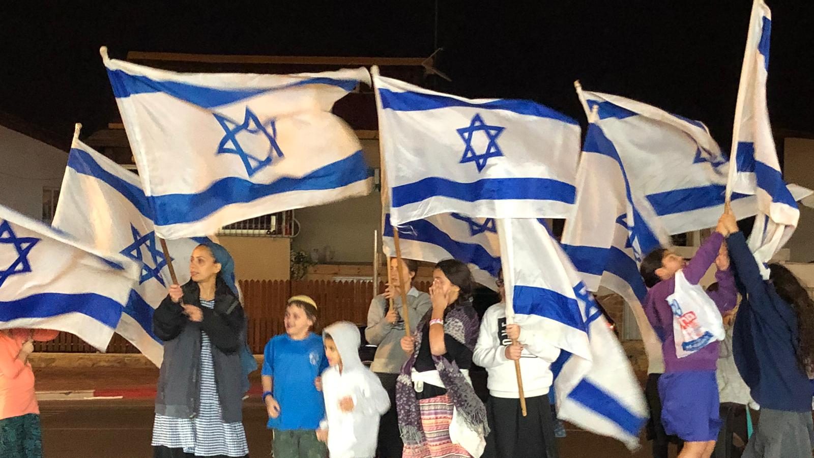 צילום: אריאל מינקוב "אנחנו לא אדישים", "דם יהודי אינו הפקר": הפגנות רבות ברחבי ארצנו