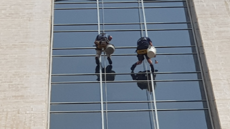 צילום: יח גם בניקיון צריך להתמקצע