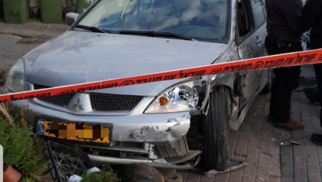 צילום: דוברות המשטרה שלושה שוטרים נפצעו במהלך מרדף אחר ערבים עם נשקים באום אל פחם