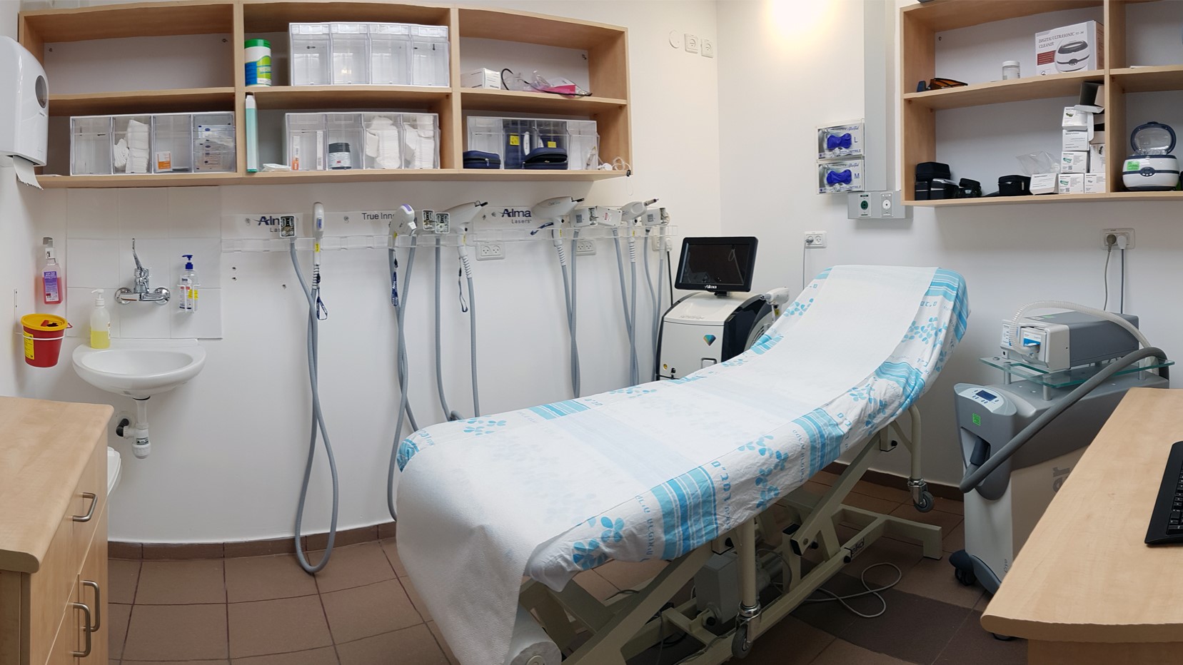 חדש ברמב"ם: מרפאת טיפולי לייזר במחלות עור