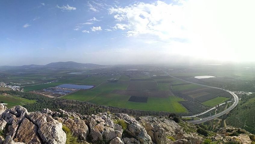 ארצנו היפה! תיעוד מהמם של עמק יזרעאל מהר הקפיצה