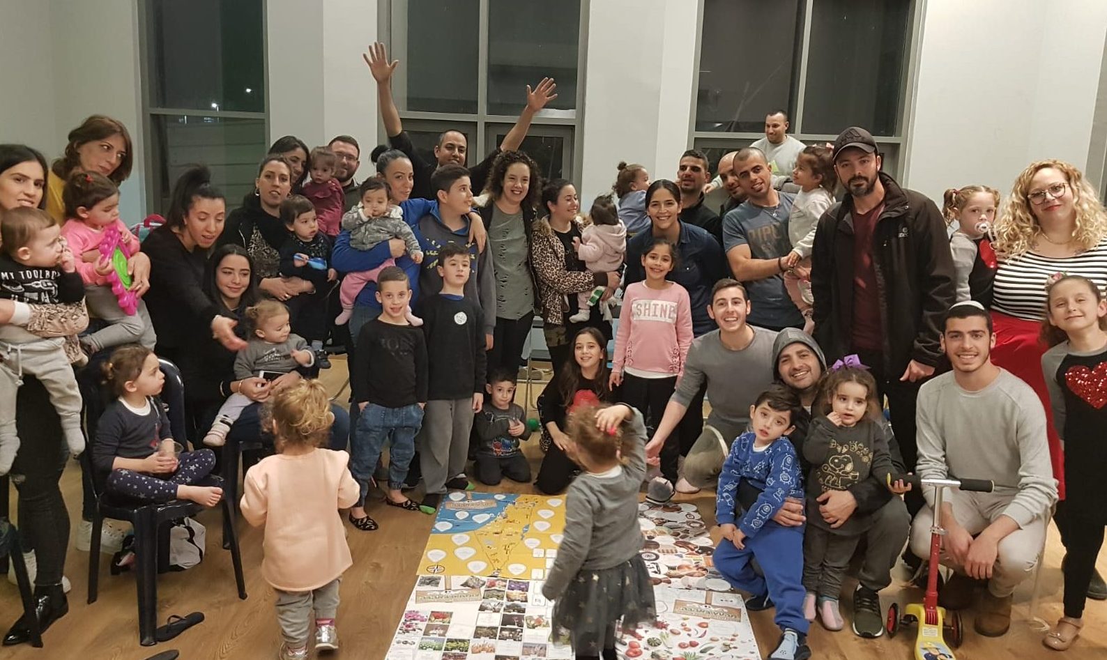 צילום: דוברות עיריית עכו ט"ו בשבט נחגג בעשרות בתים משותפים בעכו