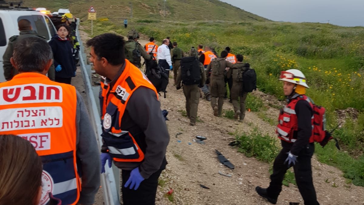 צילום: הצלה ללא גבולות / ביטחון בקעת הירדן פעוט נהרג וחמישה נוספים נפצעו בתאונה קטלנית בכביש 90, בין ארגמן לברוש