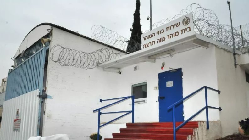 צילום: יח כתב אישום נגד תושבת שוהם בגין ריבוי של מעשים מגונים בחברתה הקטינה של בתה