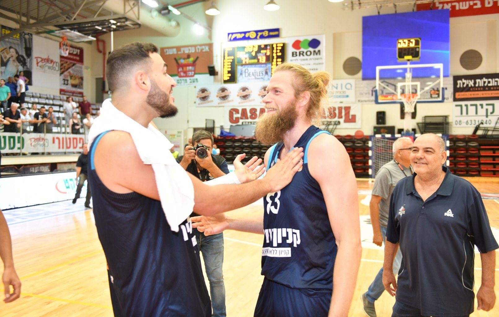 צילום: מנהלת הליגה בכדורסל ליגת ווינר: הפועל אילת ניצחה בשנייה האחרונה את בני הרצליה והורידה אותה ללאומית