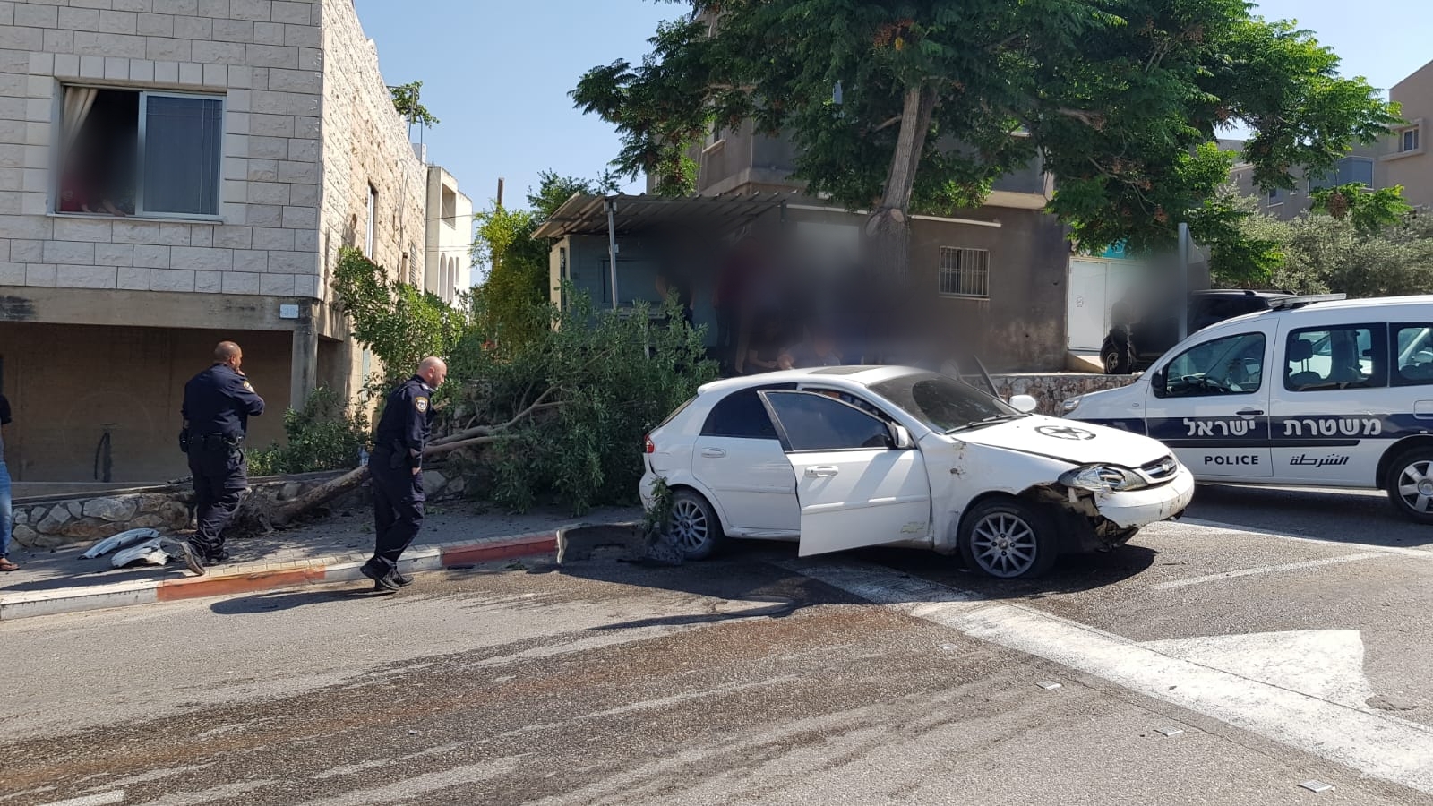 צילום: דוברות המשטרה בן 24 מביר אל מכסור נעצר לאחר שניגח ניידת משטרה וניסה להמלט כשברשותו סמים