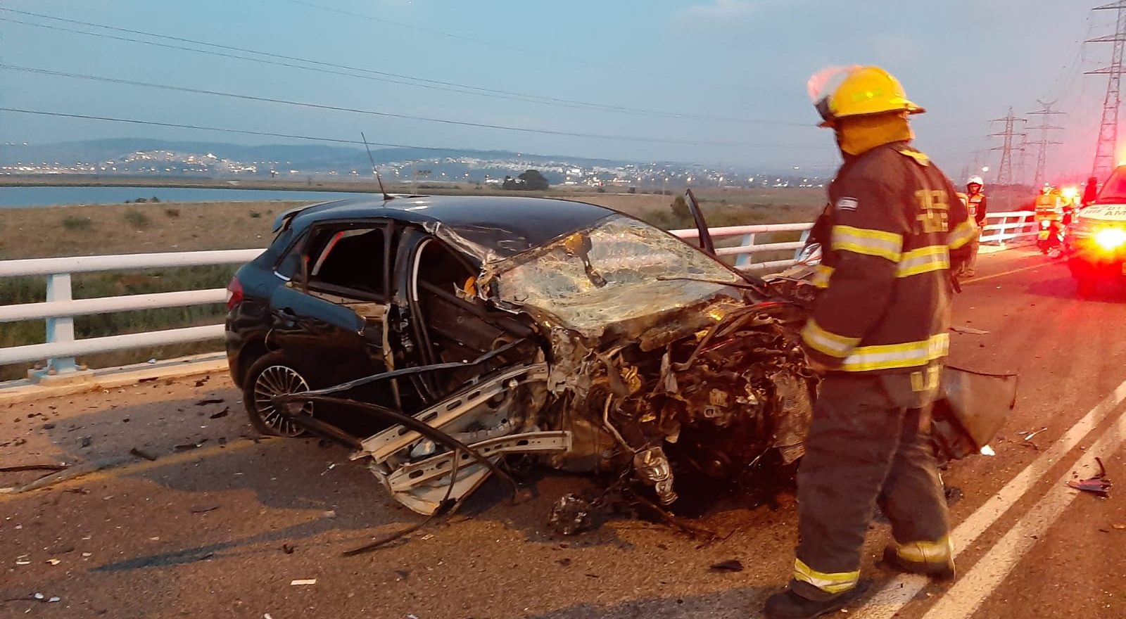 צילום: דוברות איחוד הצלה כרמל נהג נפצע בינוני בתאונה בין רכב פרטי למשאית סמוך לצומת דשנים