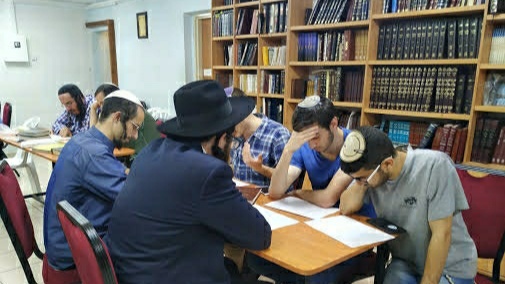 צילום: אלישע סנדמן לקראת ט' באב, ערב שכולו אחדות ישראל ואהבת חינם בנוף הגליל