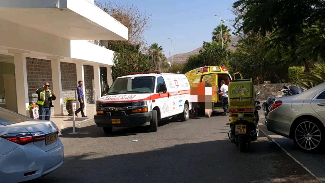 צילום: תיעוד מבצעי מד אבוב קשור לסירה התנגש במצוף בכנרת: בת 15 נפצעה קשה ופונתה במסוק לביה"ח