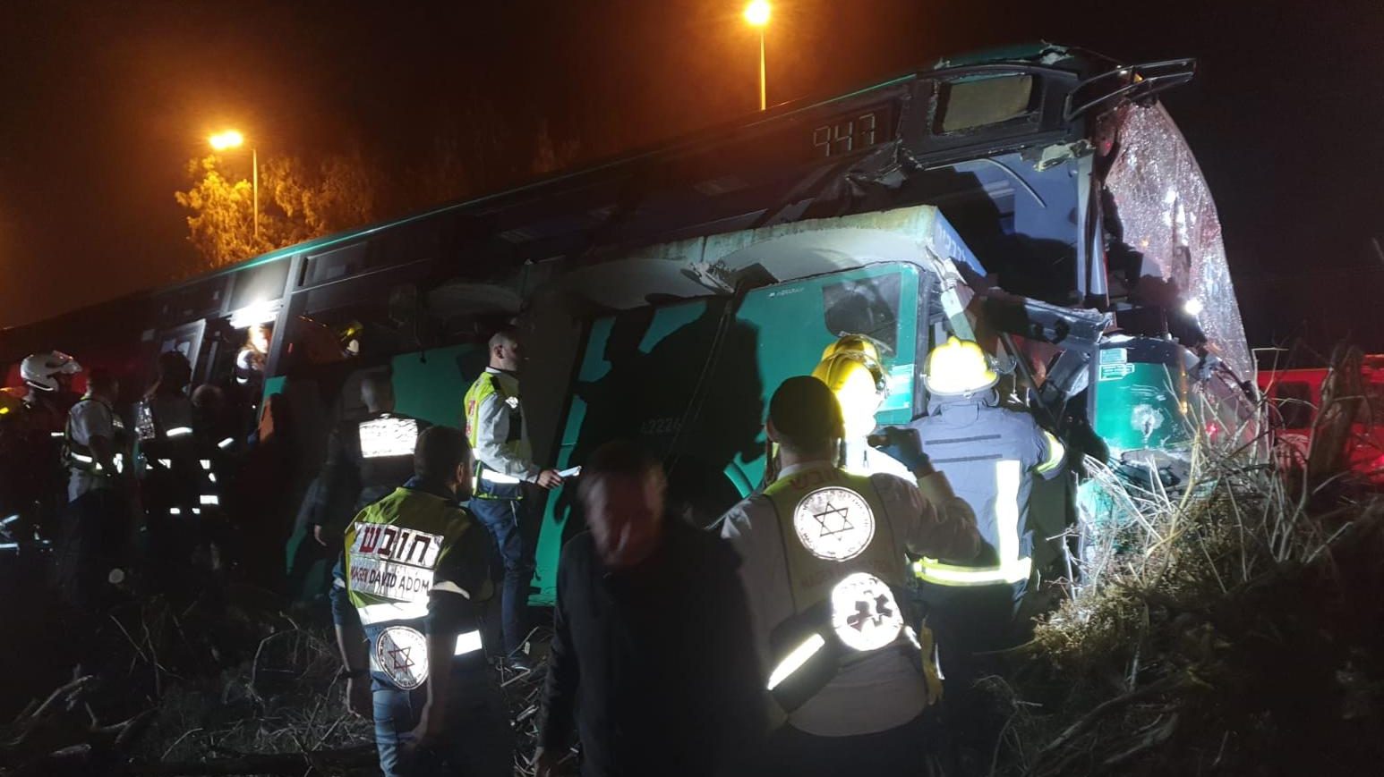 צילום: דוברות הצלה פתח תקווה התאונה הקטלנית ליד נתב״ג: נהג האוטובוס שוחרר למעצר בית