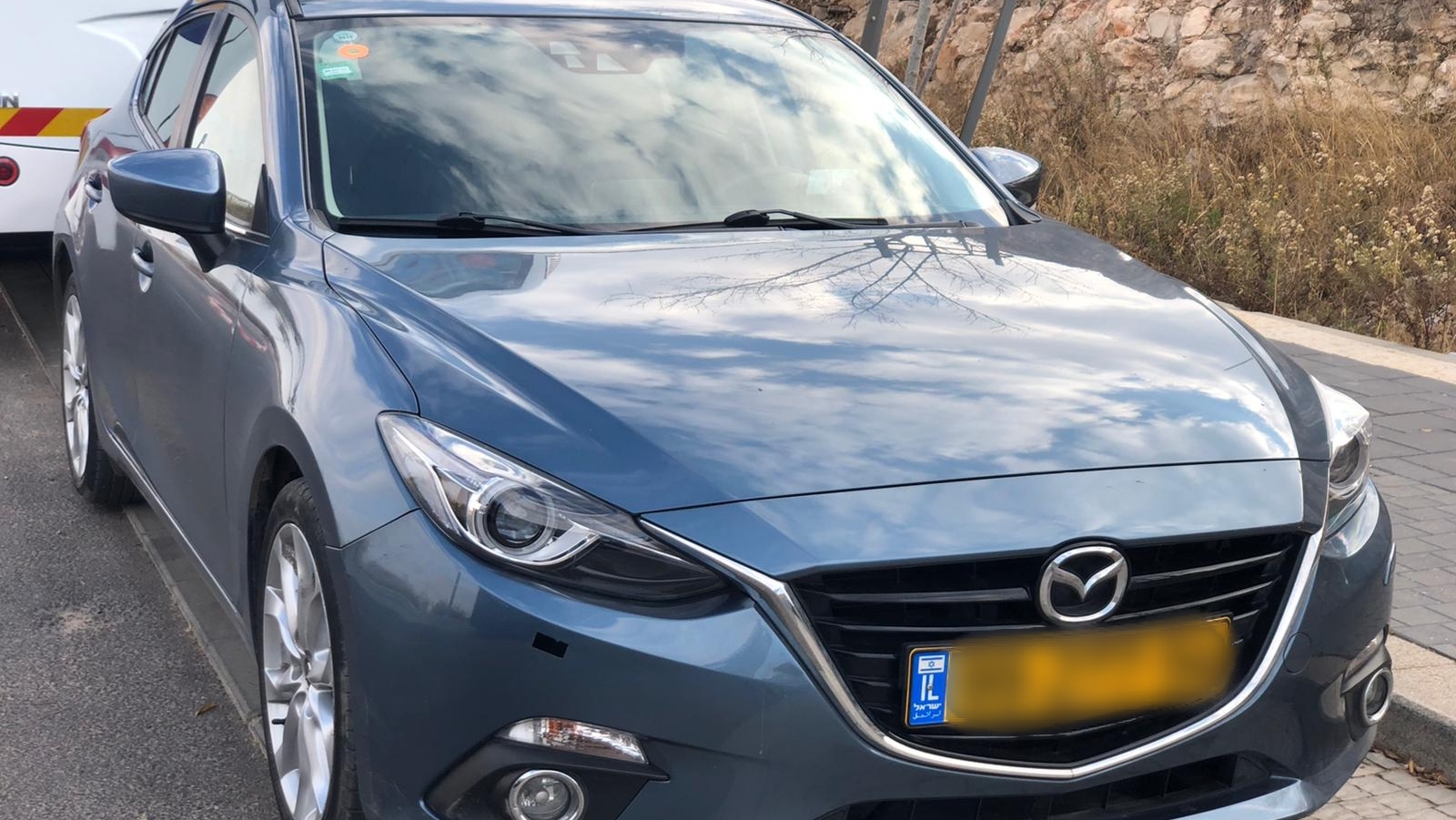 צילום: דוברות המשטרה 20 תושבי מזרח ירושלים נעצרו בחשד לסחר בנשק, סמים ורכבים גנובים בשווי מאות אלפי שקלים