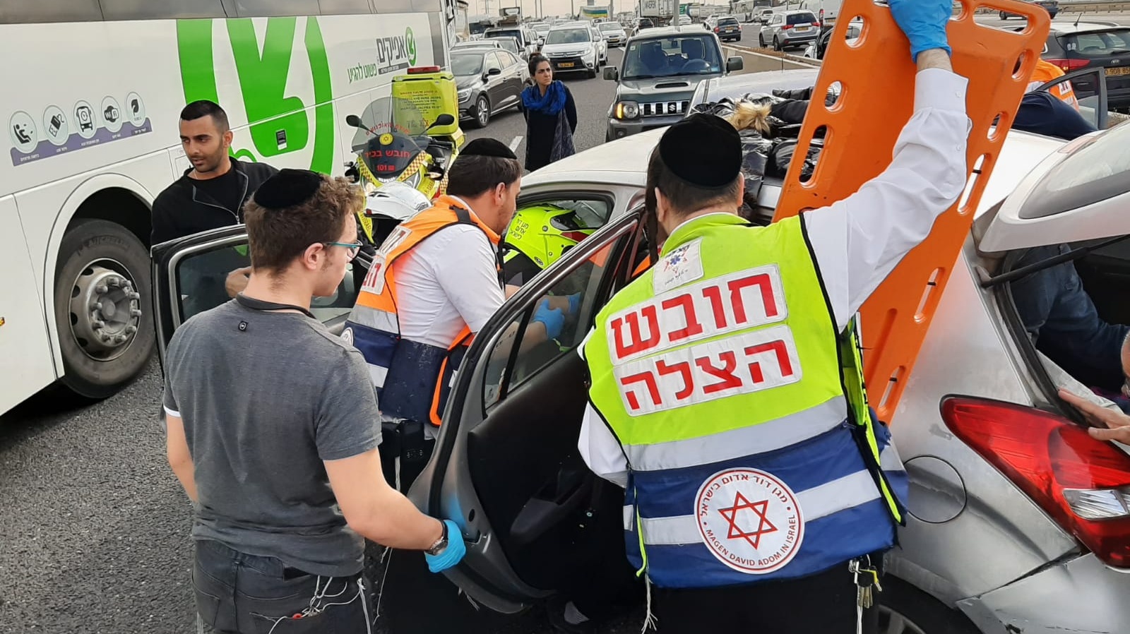 צילום: דוברות ארגון הצלה אישה כבת 50 נפצעה באורח קשה בתאונת דרכים סמוך למחלף גהה